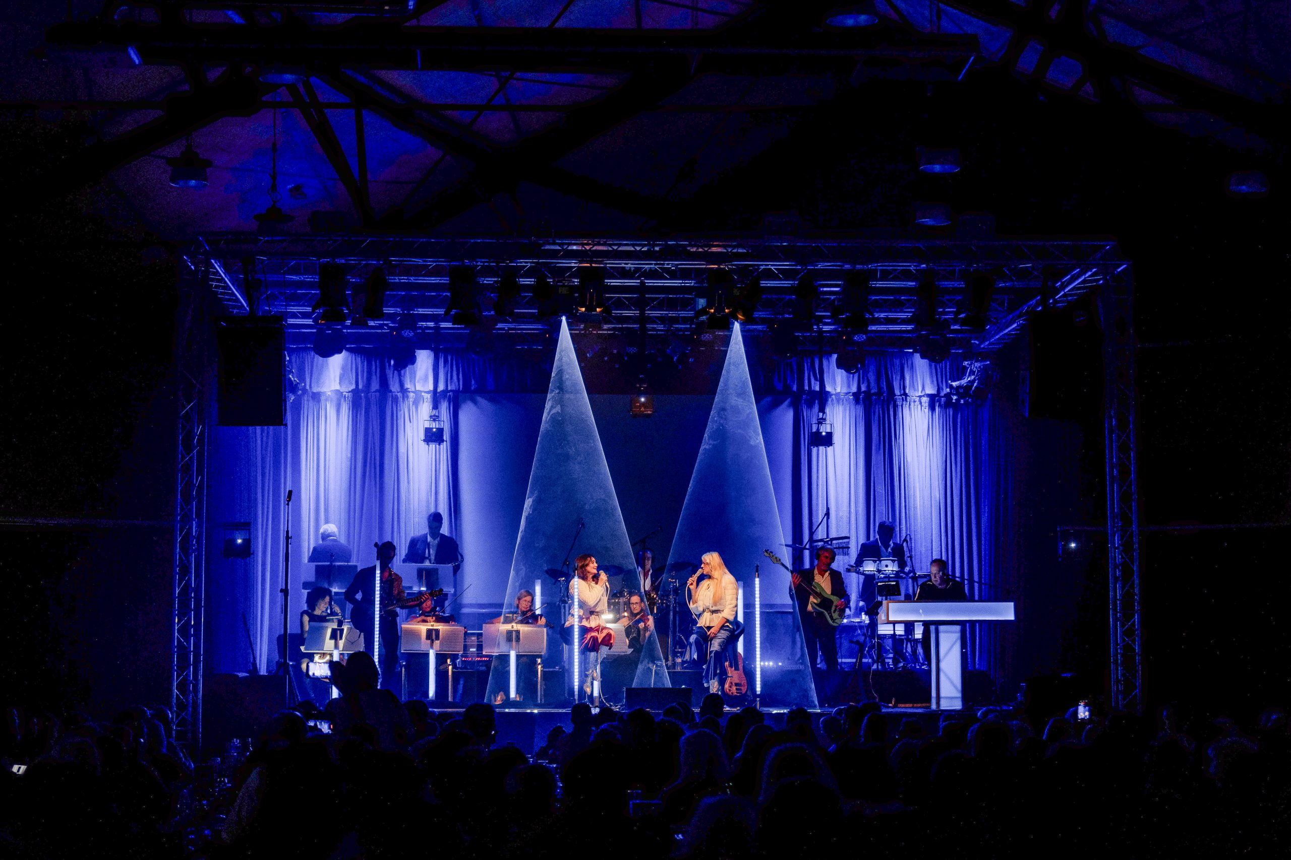 ONE NIGHT IN SWEDEN - A TRIBUTE SHOW TO ABBA – Bild 8